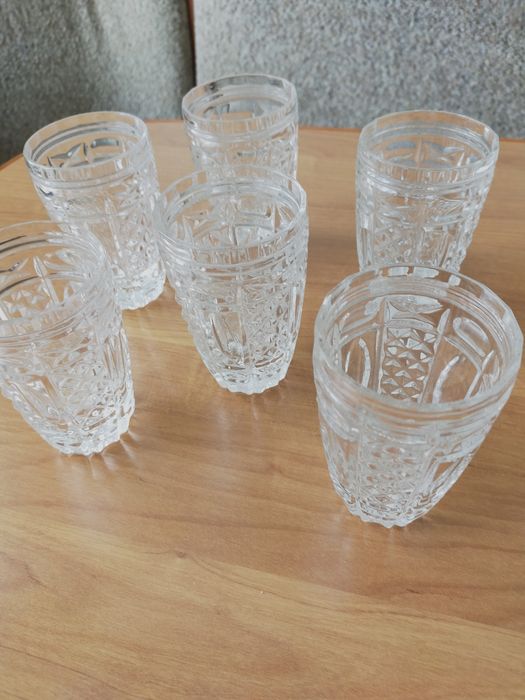 Продам хрустальные стаканы