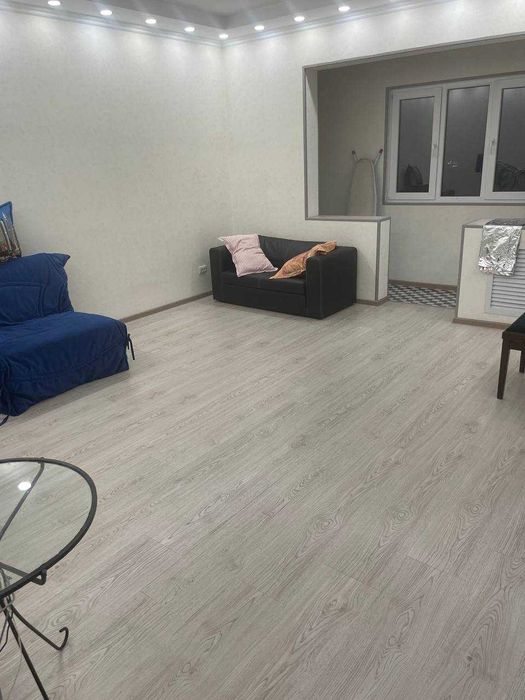 Панельный массив ( Кадышева 15 минут езда) Куйлюк 10 минут ДЕШЕВО сроч