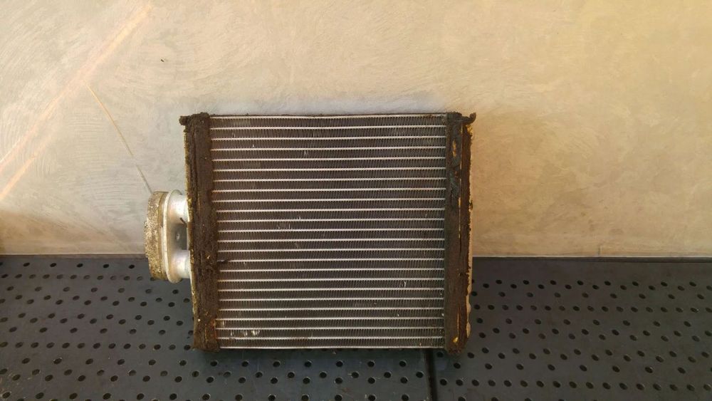 Radiator calorifer incalzire bord vw polo 9n 6q0819031