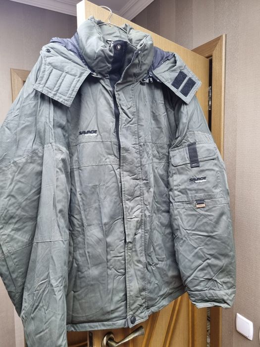 Куртка б/у на осень- зиму.