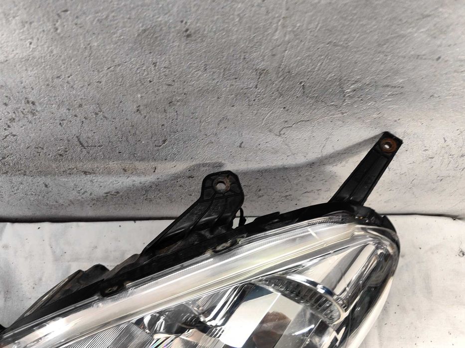 Оригинален фар Хонда  Honda CR-V 2