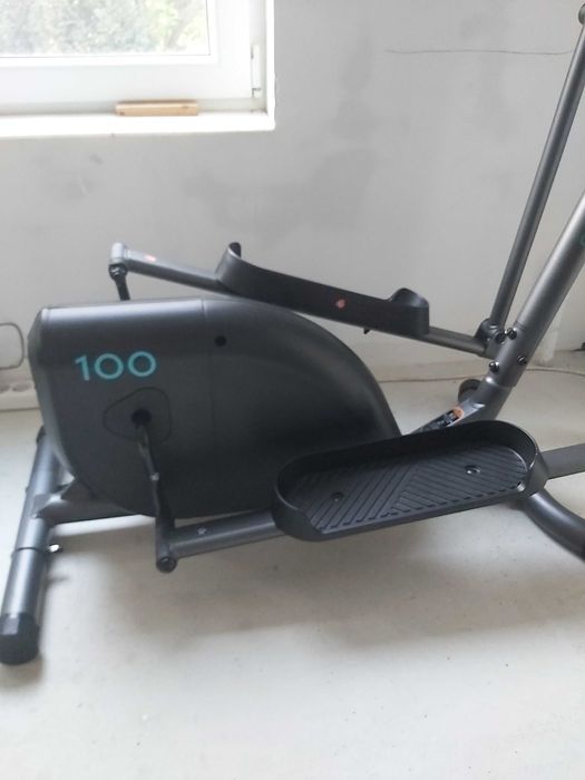 Bicicleta eliptica Domyos 100 ca Noua.acc si schimb cu banda