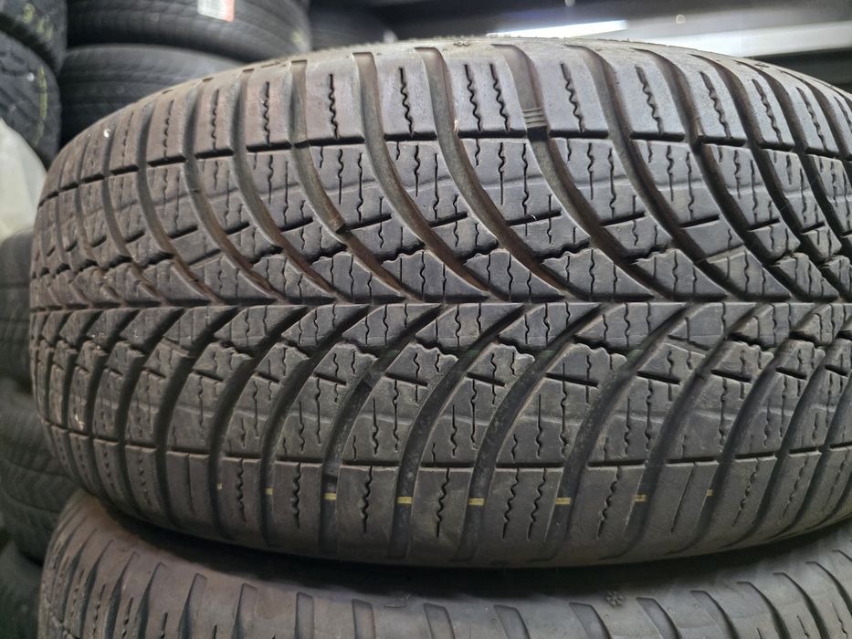 2бр Всесезонни гуми 185 55 15 - Goodyear - DOT 2023
