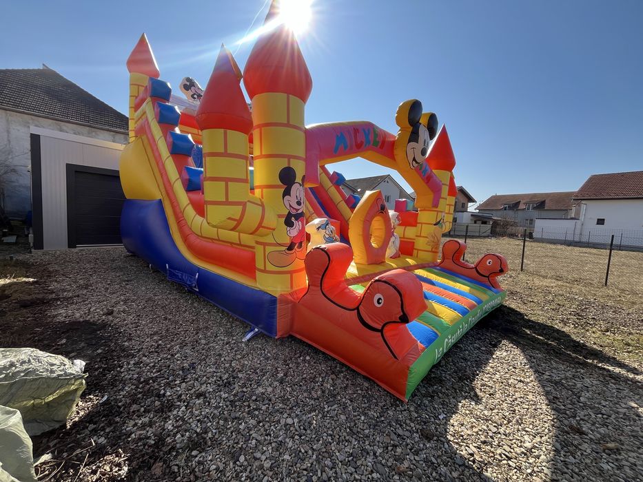 Vand topogan gonflabil