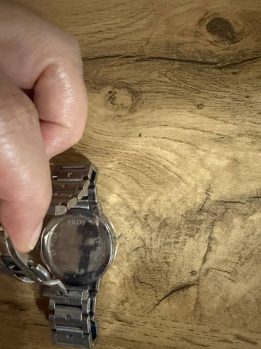 Часы-MOVADO-бу-идиал