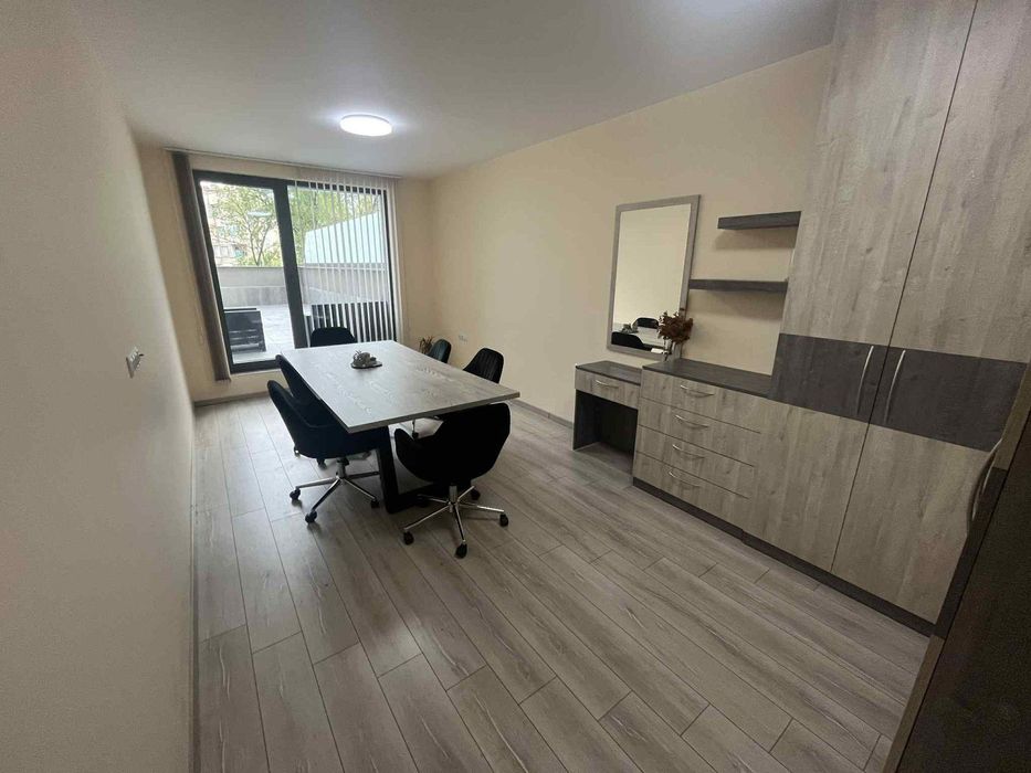 Дава се под наем Двустаен апартамент в София, Дианабад - 85 кв.м за 799 € - Снимка #1