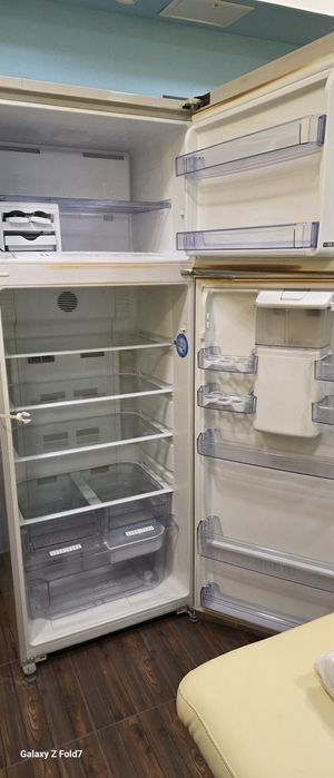 Frigider beko defect