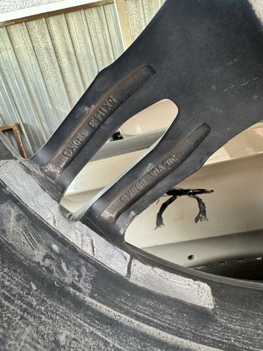 Продам комлект дисков R20 5x114.3