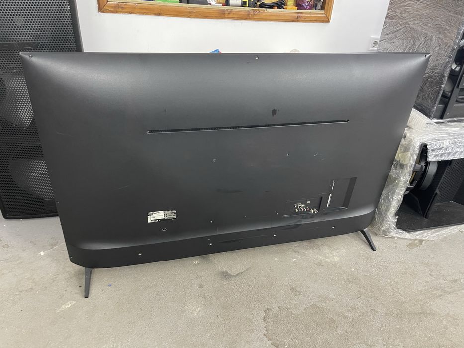 Телевизор LG 65UM7000Pla