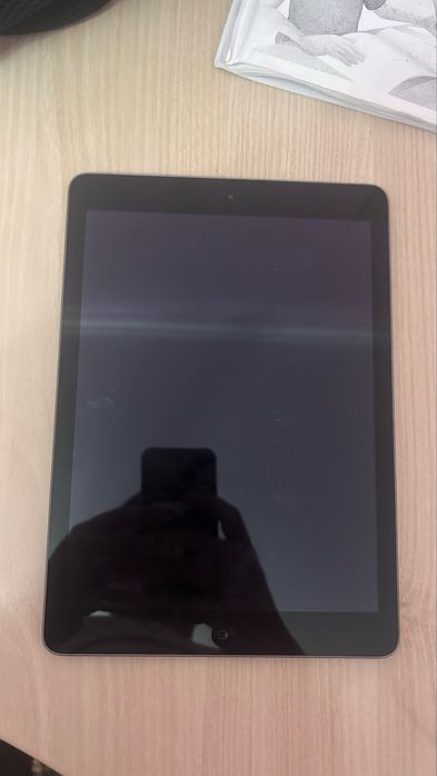 Рабочий айпад сатылады