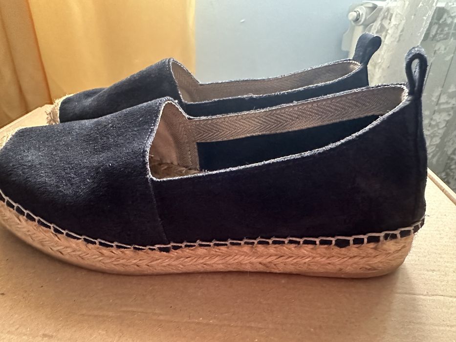 Дамски еспадрили