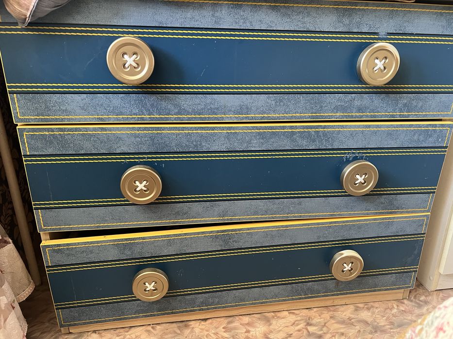 продам мебель недорого