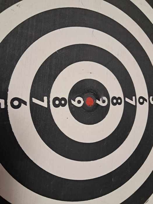 Дартс с дротиками, диаметр 41см.