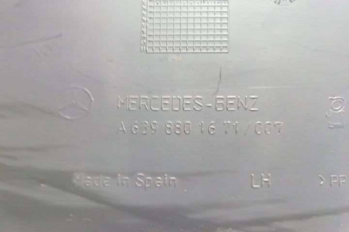 Flaps stanga bara spate A6398801671 Mercedes-Benz Vito W639