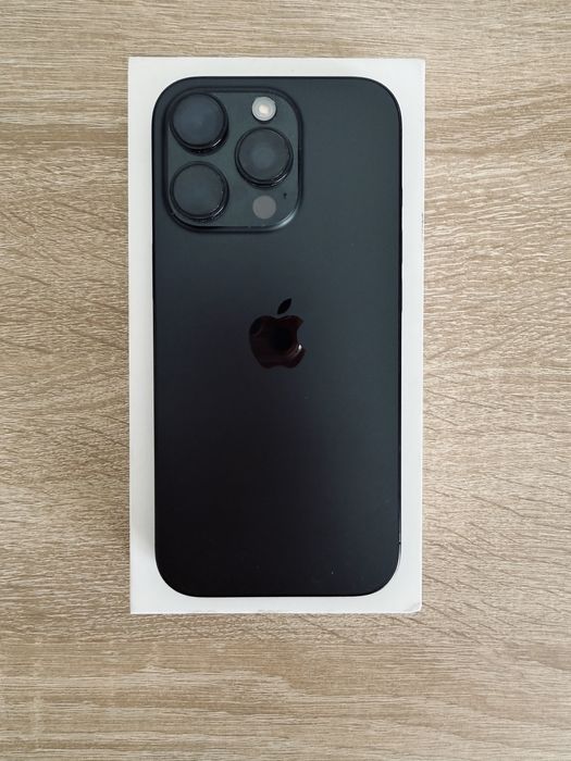 iPhone 16 pro 128 gb black