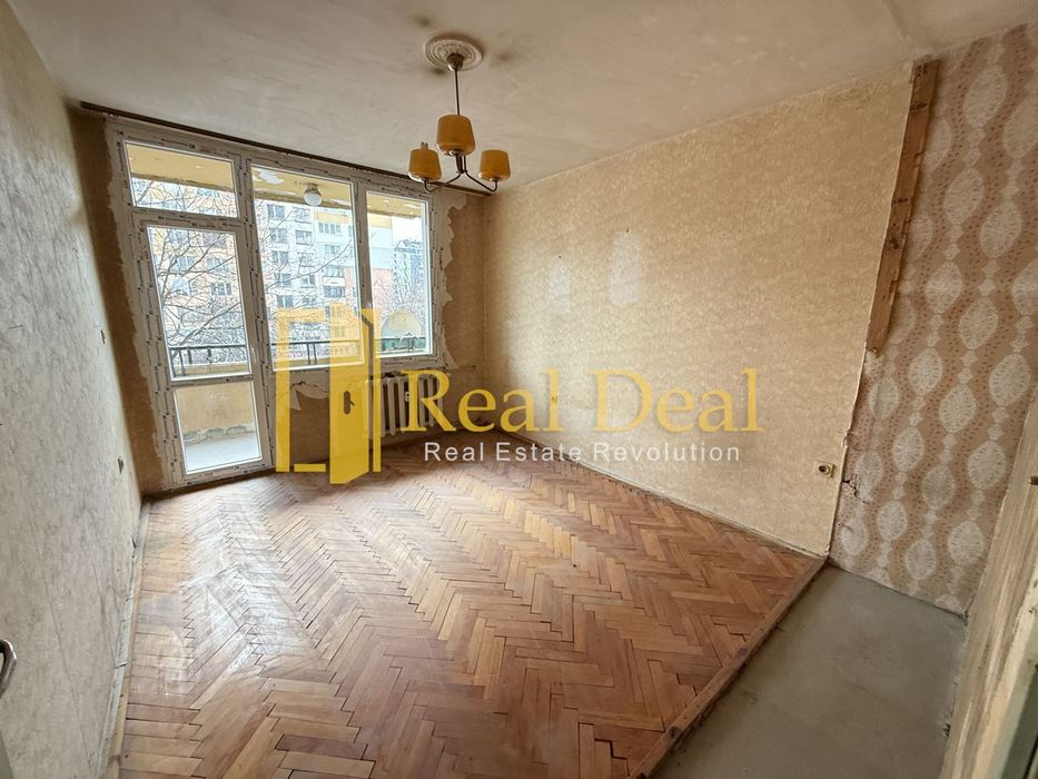 Продава се Тристаен апартамент в София, Банишора - 90 кв.м за 1190 €/кв.м - Снимка #2