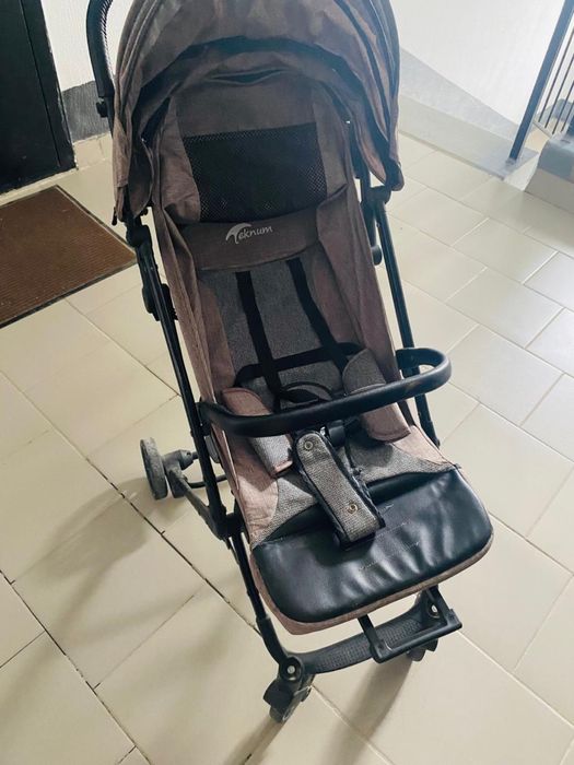 Летняя коляска, легкая.