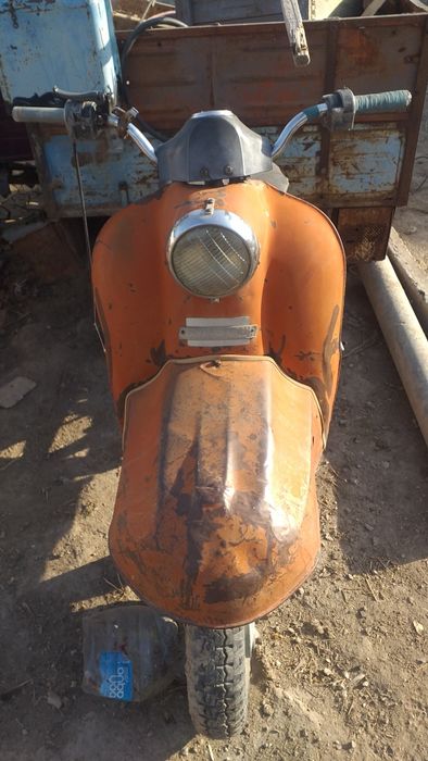 мотороллер ,муравей