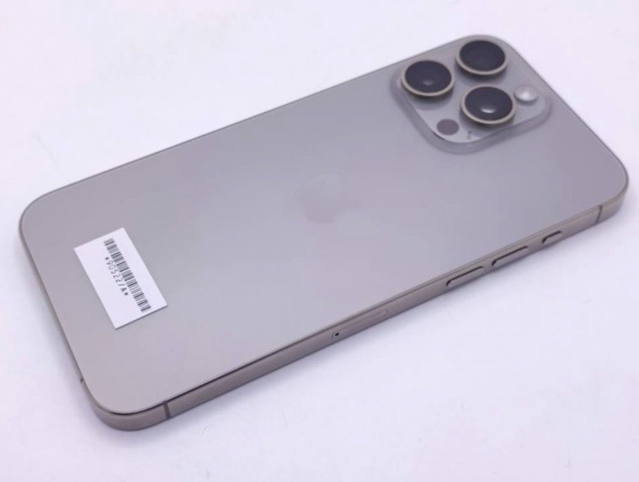 iphone 15 pro max excelent