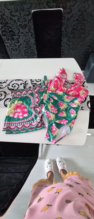 Бански с пола нов