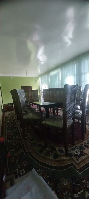 Mehmonxona uchun mebel