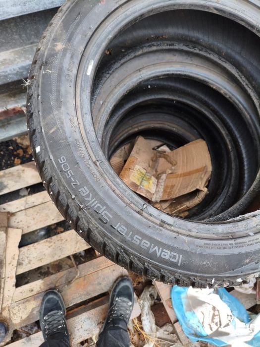 Зимние шины.