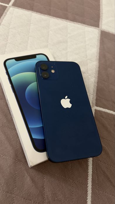 Срочно продаю Iphone 12