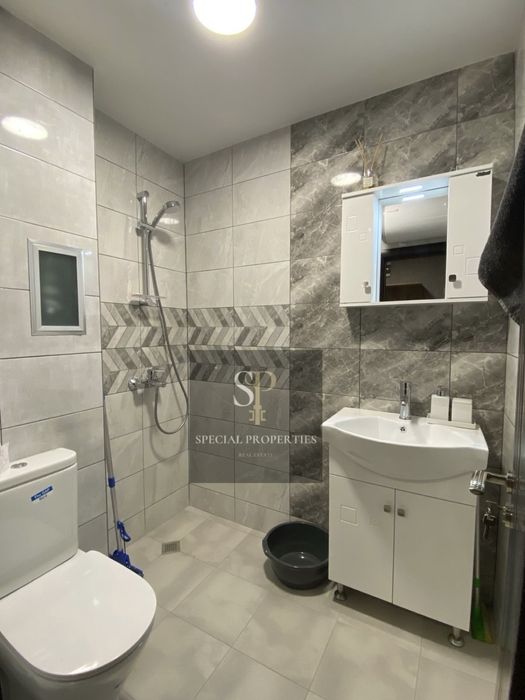 Продава се Двустаен апартамент в Пловдив, Христо Смирненски - 75 кв.м за 1041 €/кв.м - Снимка #5