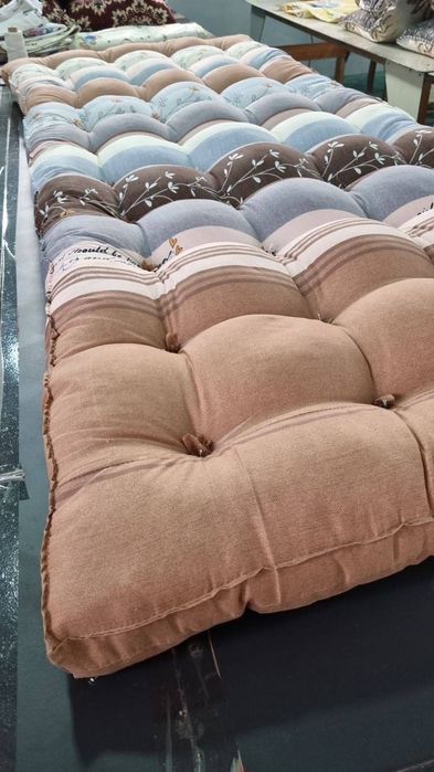 студентлар учун урин (матрас) курпа ёстик