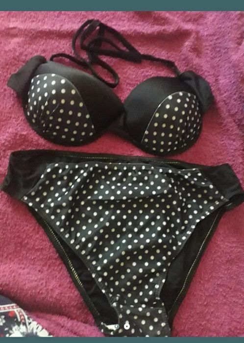 Продаются купальники.  Майкудук.