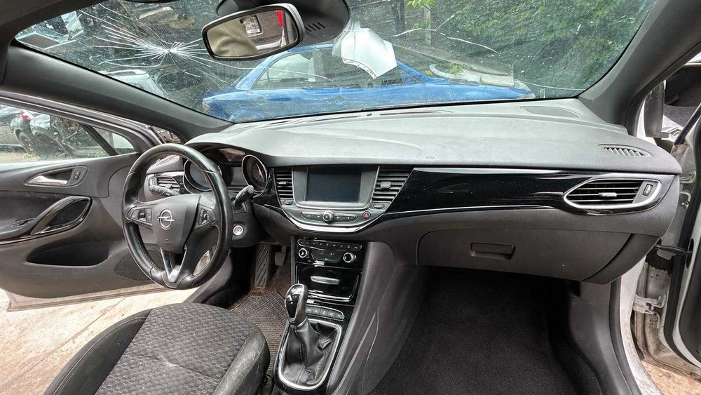 Plansa de bord Opel Astra K an 2016