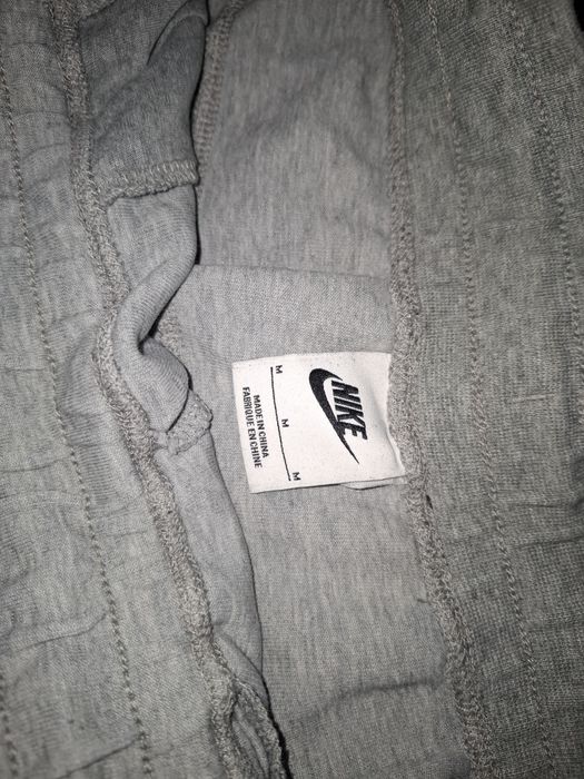 Nike tech долнище сиво