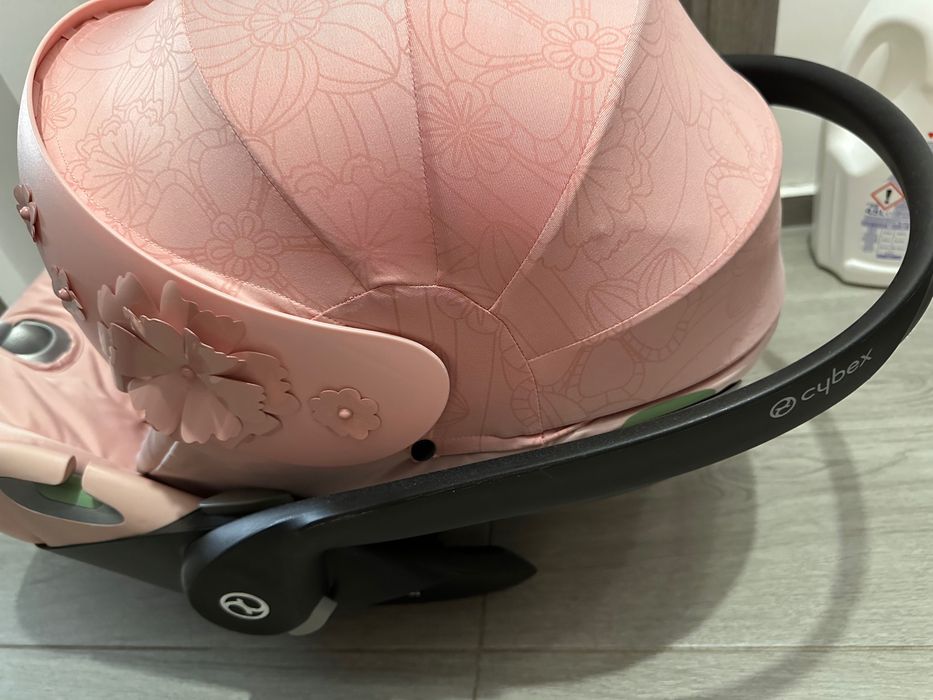 Scoica Cybex cloud T