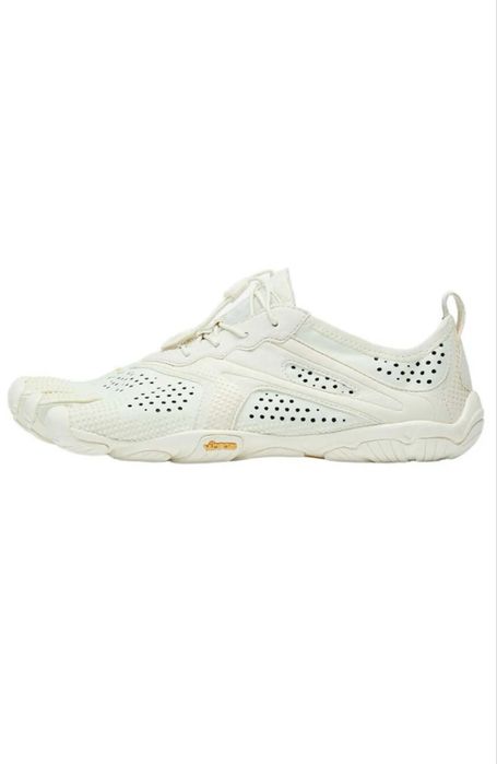 Кроссовки Vibram