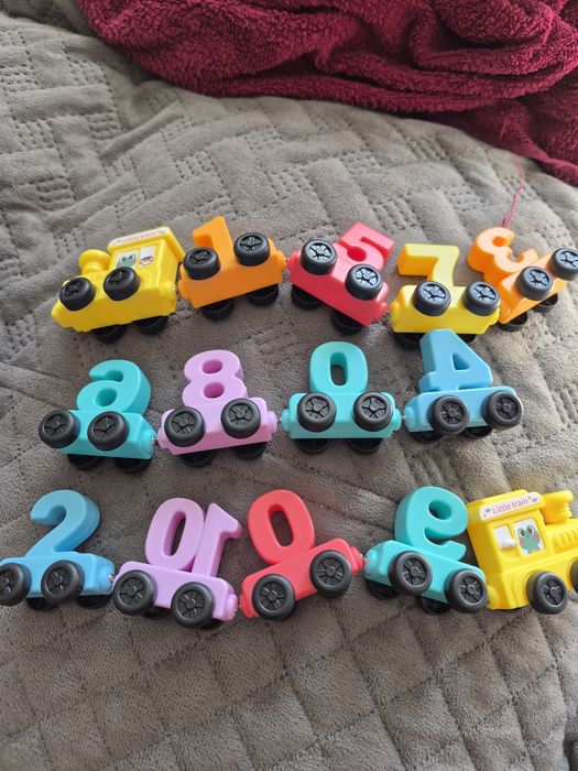 Продам игрушки детские