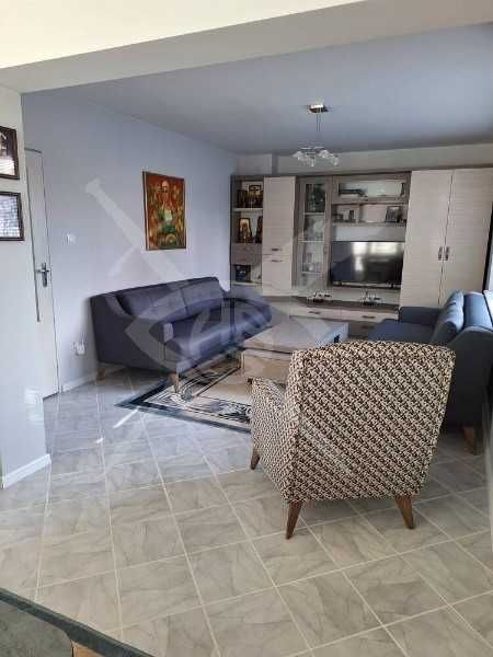 Продава се Многостаен апартамент в Пловдив, Кършияка - 130 кв.м за 2000 €/кв.м - Снимка #1