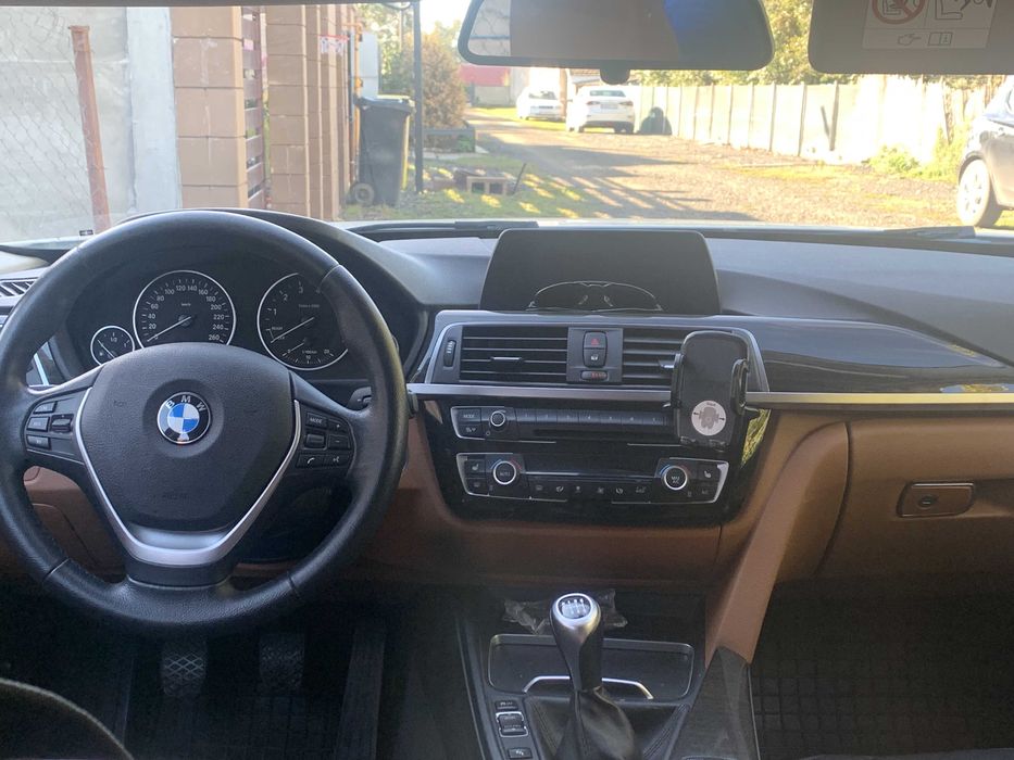 Bmw seria 3  LCI 320i