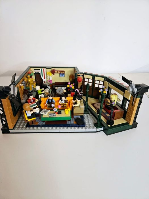 Lego Icons 21319 - Central Perk (2019)