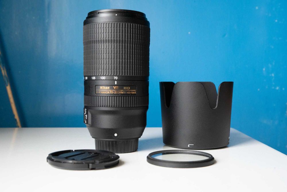 Nikon AF-P 70-300 f 4.5-5.6 E ED VR obiectiv pentru full frame