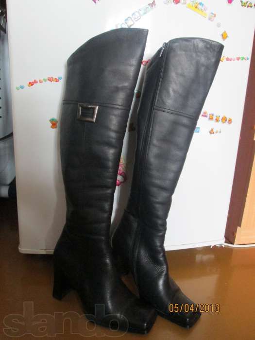 Отличные кожаные ботфорты V*BVKA