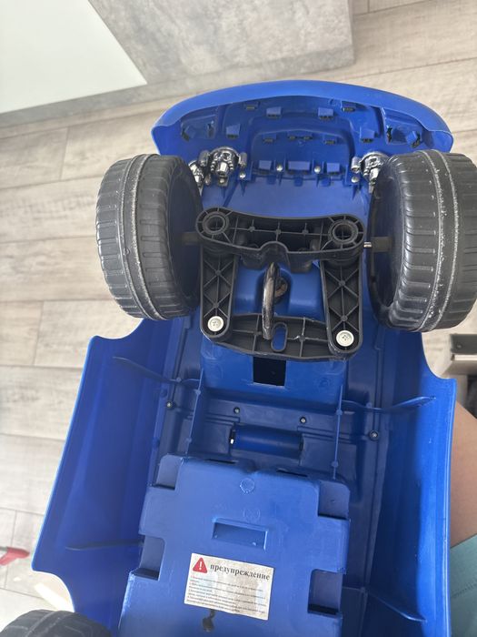 Толокар машинка  Bentley