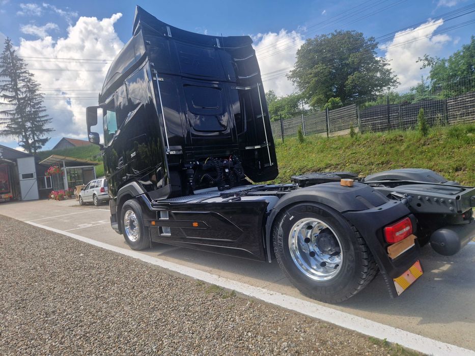 Cap tractor Daf XG 530