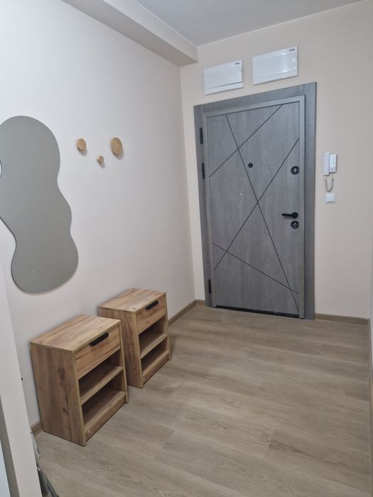 Дава се под наем Тристаен апартамент в Варна, м-т Траката - 100 кв.м за 816 € - Снимка #6