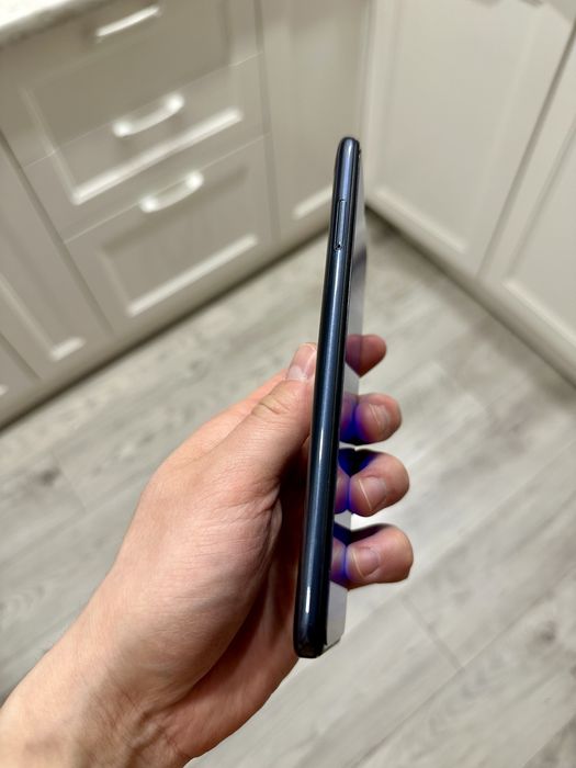 ZTE Blade A51 (iPhone, Samsung)