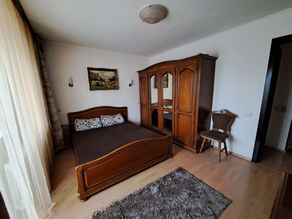 Particular vand apartament 3 camere, militari, uverturii,