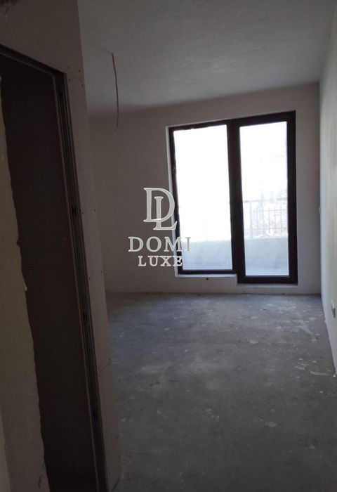Продава се Двустаен апартамент в Варна, Колхозен пазар - 79 кв.м за 1056 €/кв.м - Снимка #6