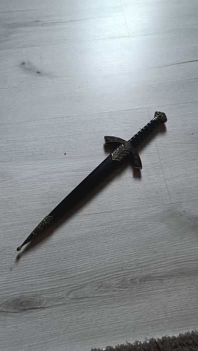 Pumnal panoplie  Franta , sec XVI