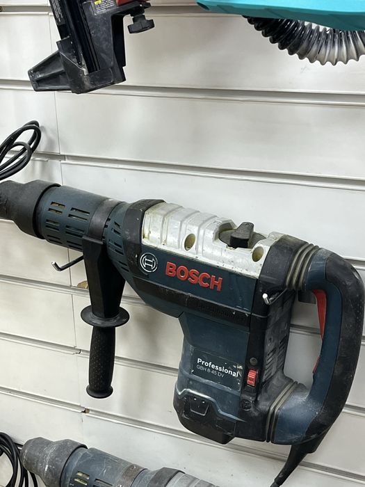 Перфоратор BOSCH Professiona GBH 8-45 DV (osp14)