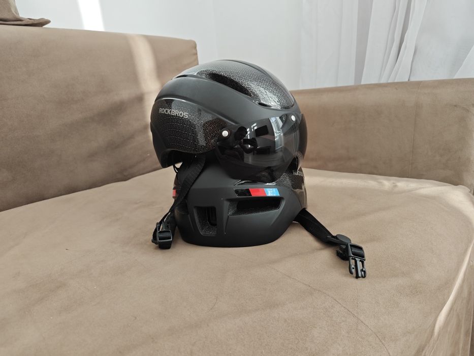 Продам шлем защитный