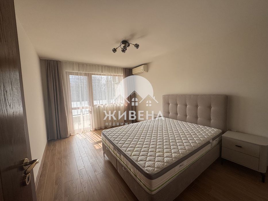 Дава се под наем Тристаен апартамент в Варна, ВИНС - 140 кв.м за 1196.97 € - Снимка #8